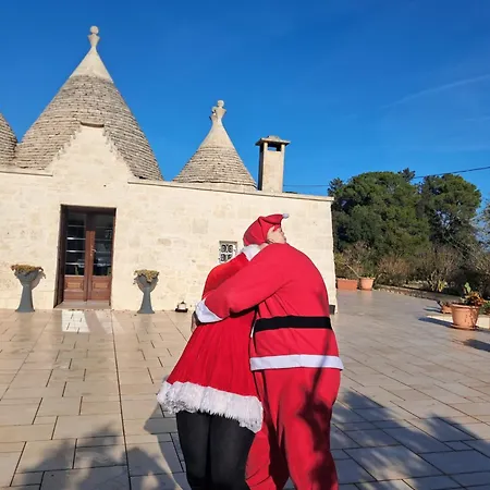 Trulli Delle Rose Villa *
